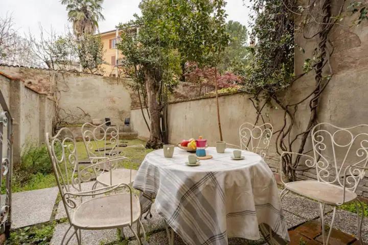 Appartamento Con Giardino Bologna Eksteriør billede